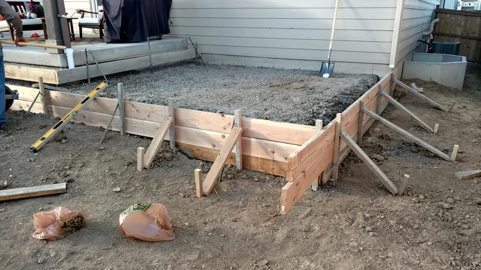 Braced forms for a raised porch slab