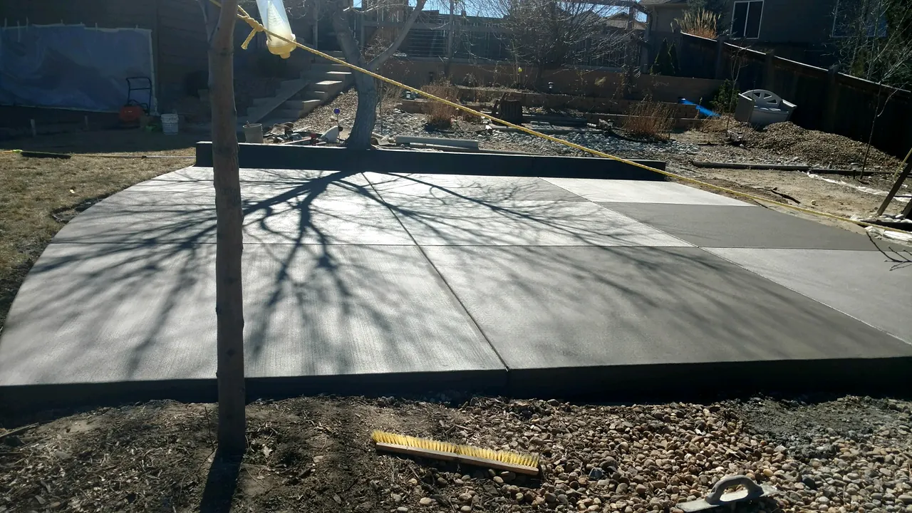 Curved patio slab in afternoon shade